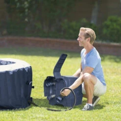 Spa Gonflable 6 Places Bulles Et Leds Blue Navy Intex -ATMOSPHERA Boutique spa gonflable bulles et leds 6 places blue navy intex 6